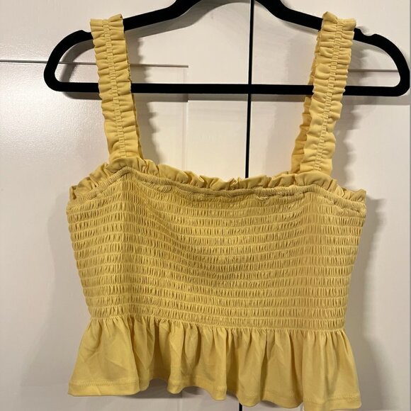 BCBGeneration Sleeveless Smocked Short Top - Picture 1 of 3